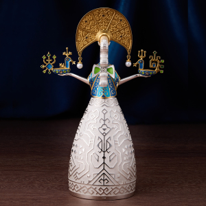 Ювелирный сувенир "Снегурочка" из серебра
